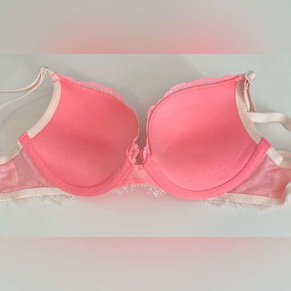 Victoria’s Secret Dreams Angels Padded Push up bra Holiday edition. 32b - Picture 5 of 7